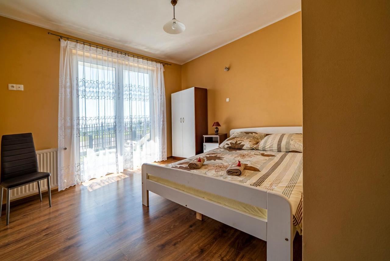 Pod Jedynkami Apartment Władysławowo Exterior foto